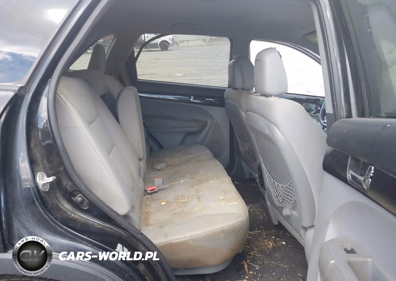2011 Kia Sorento Lx VIN:5XYKT4A10BG152405 - 8