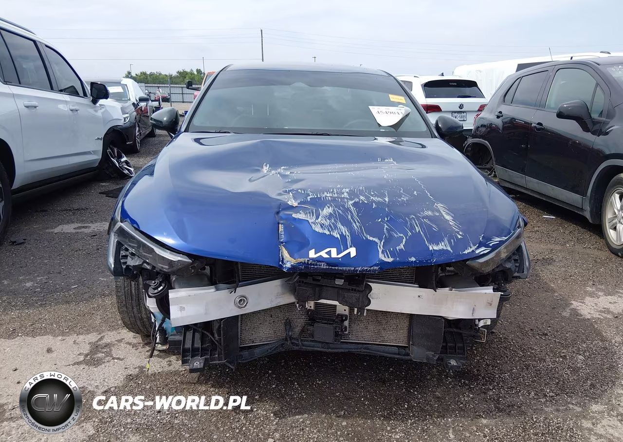 2025 Kia K5 Gt-Line VIN:KNAG64J71S5305381 - 12