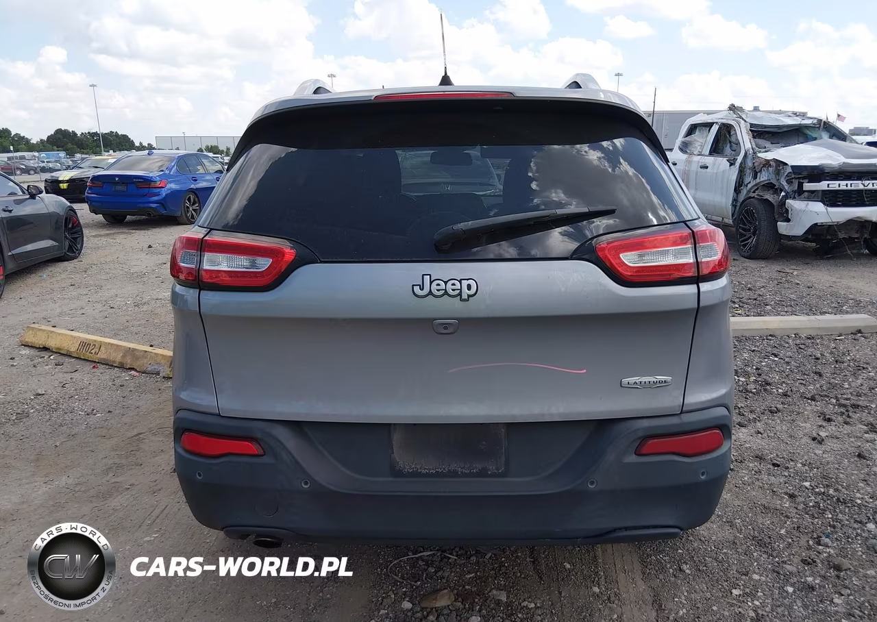 2017 Jeep Cherokee Latitude VIN:1C4PJLCB9HW603161 - 17