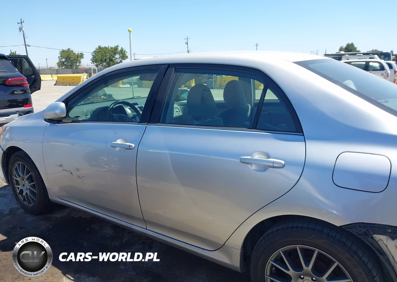 2013 Toyota Corolla Le VIN:5YFBU4EE8DP128149 - 15