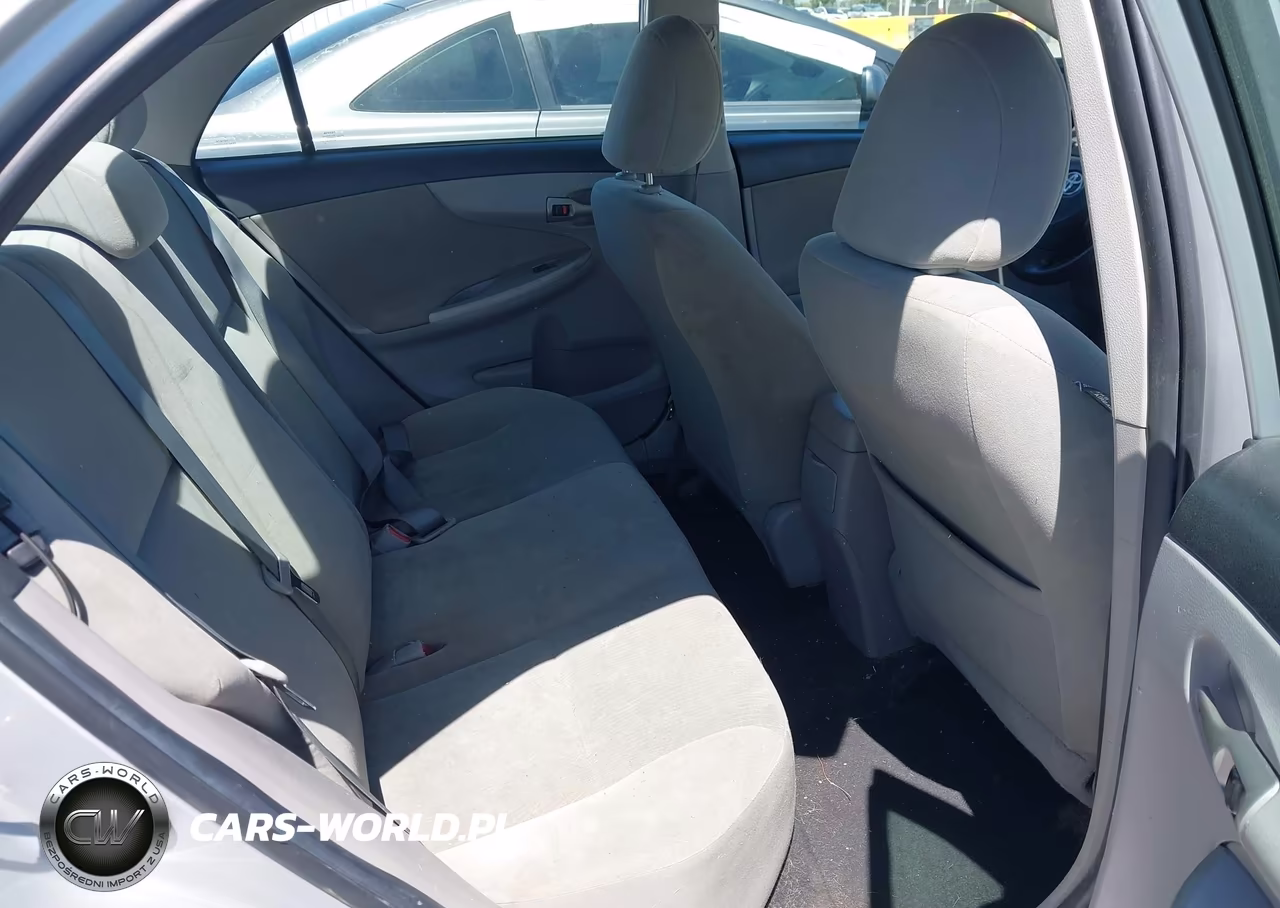 2013 Toyota Corolla Le VIN:5YFBU4EE8DP128149 - 8