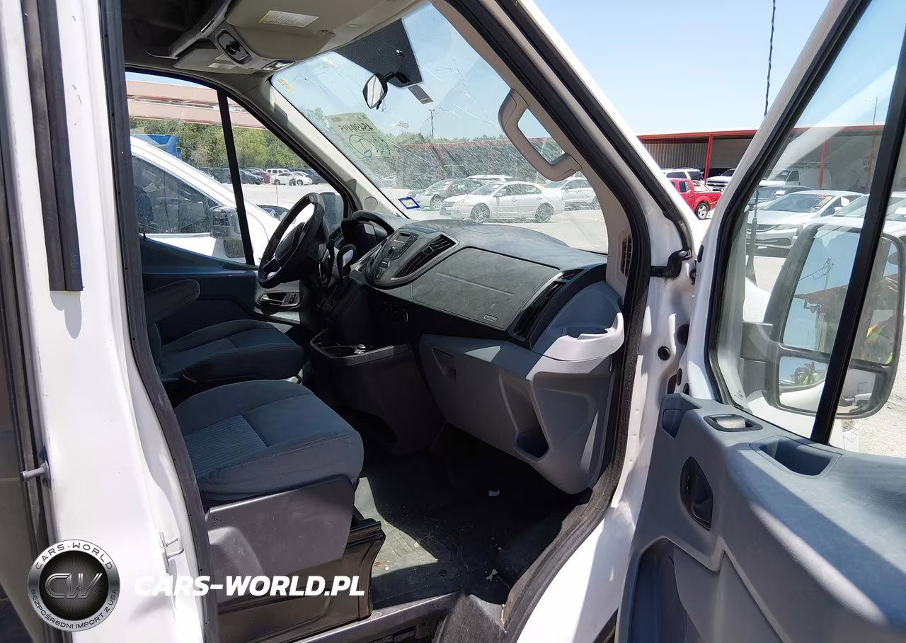 2015 Ford Transit-250 VIN:1FTNR2CM6FKA51795 - 5
