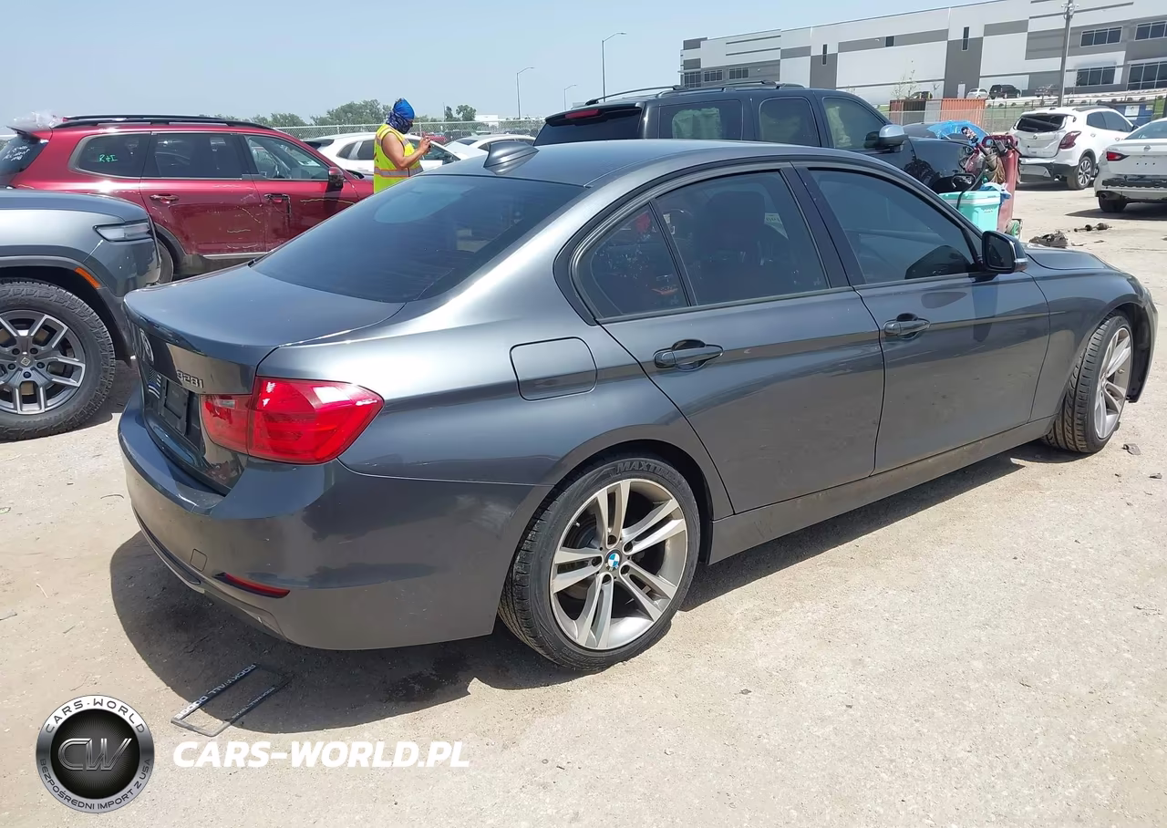 2012 BMW 328I VIN:WBA3A5C51CF259576 - 4