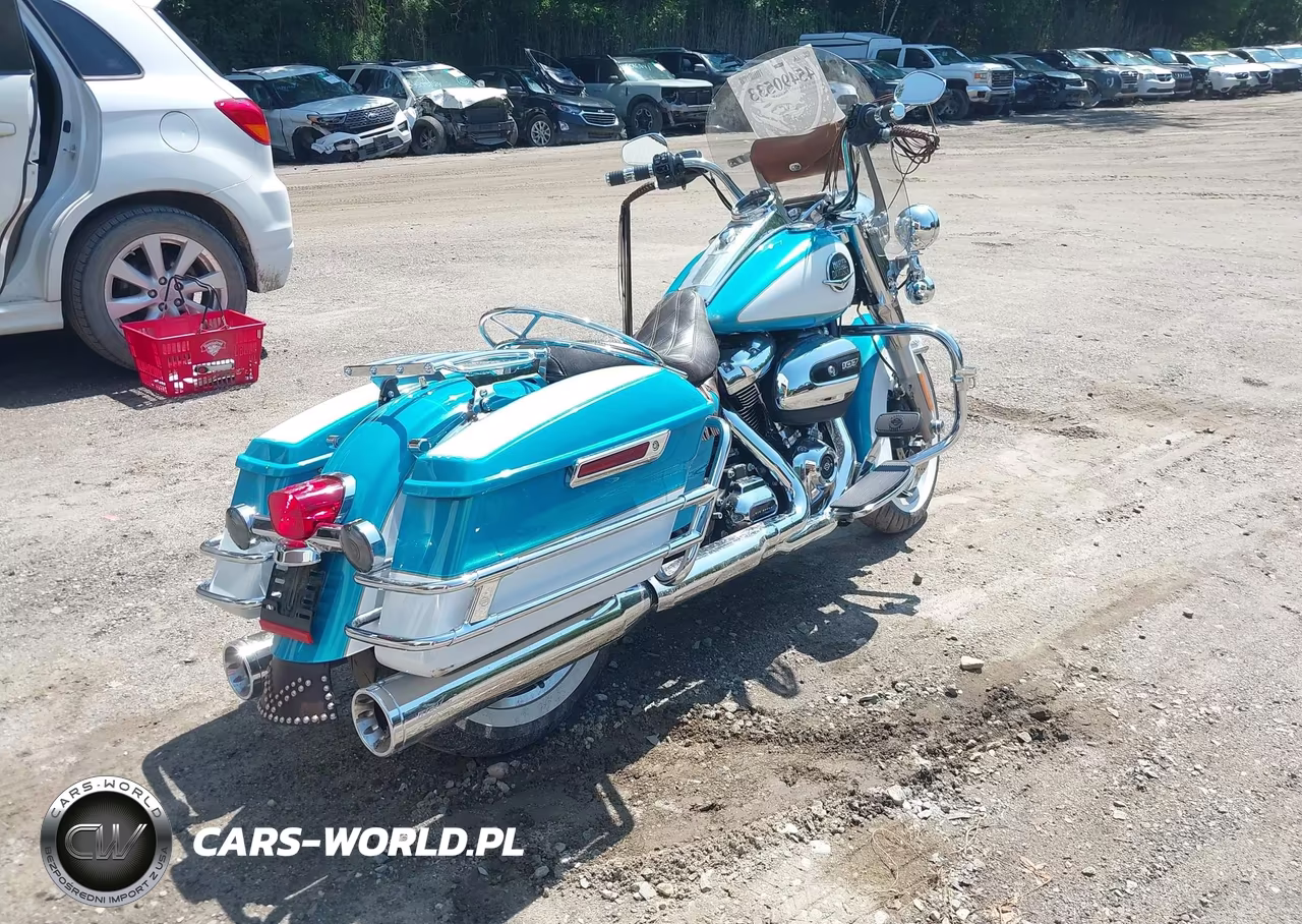 2018 Harley-Davidson Flhr Road King VIN:1HD1FBC10JB651300 - 4