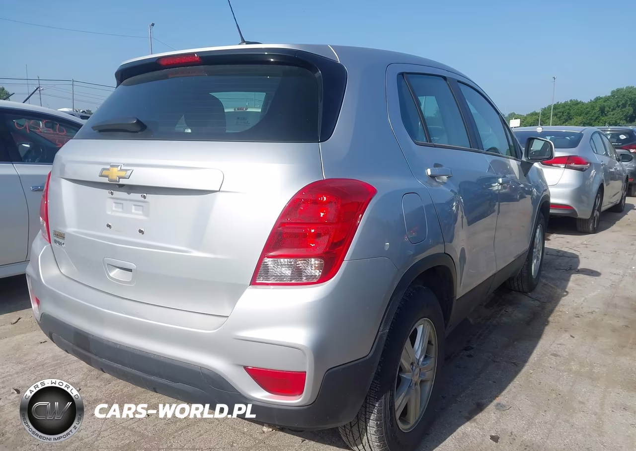 2020 Chevrolet Trax Fwd Ls VIN:3GNCJKSB5LL202190 - 4