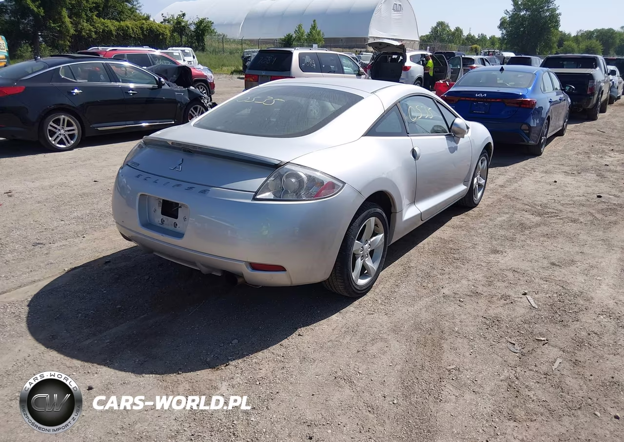 2008 Mitsubishi Eclipse Gs VIN:4A3AK24FX8E041708 - 4