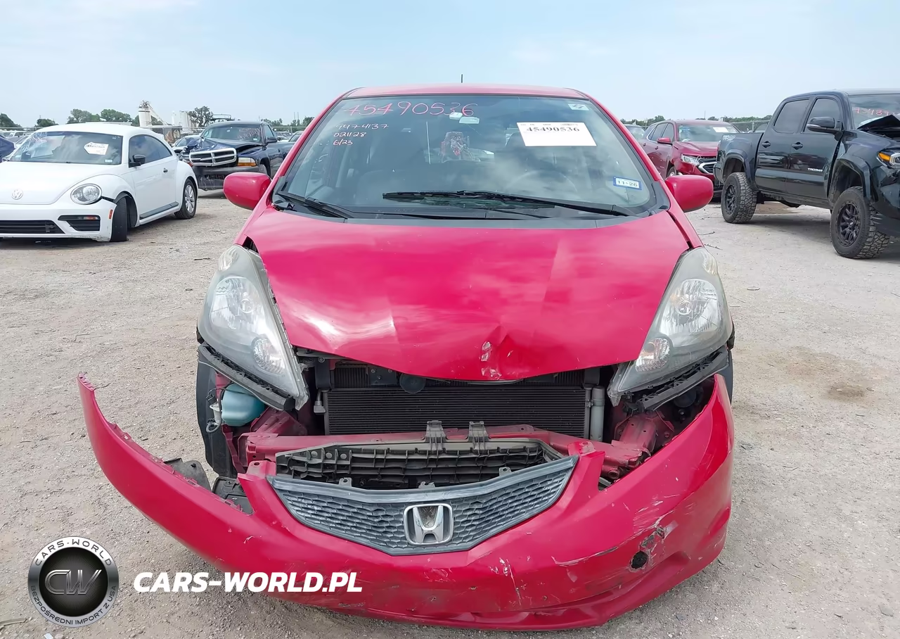 2012 Honda Fit VIN:JHMGE8H3XCC021128 - 12