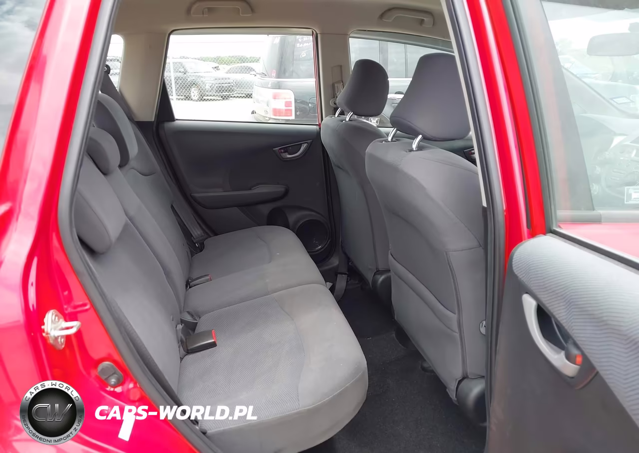2012 Honda Fit VIN:JHMGE8H3XCC021128 - 8