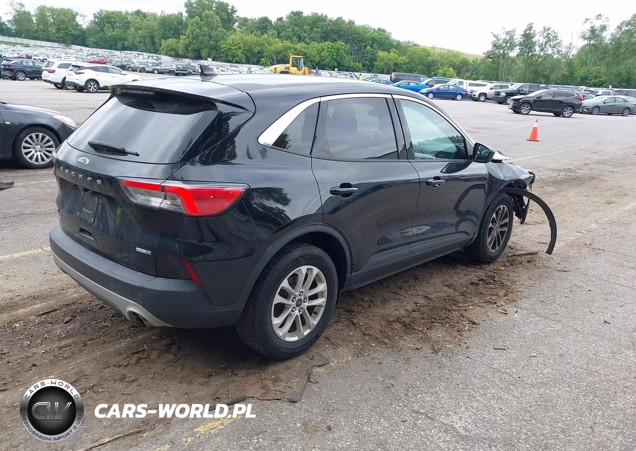 2020 Ford Escape Se VIN:1FMCU9G64LUC46395 - 4