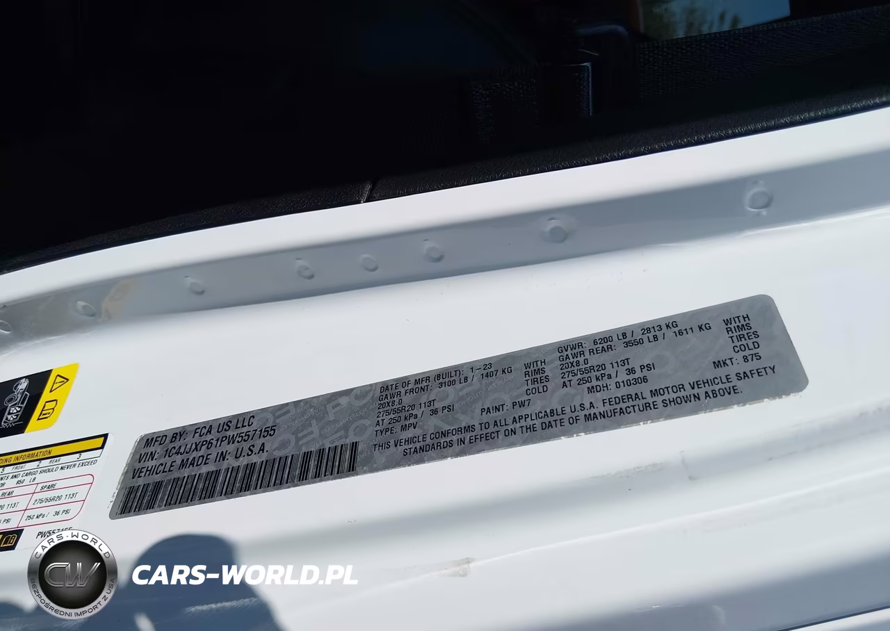 2023 Jeep Wrangler 4Xe Sahara 4X4 VIN:1C4JJXP61PW557155 - 9