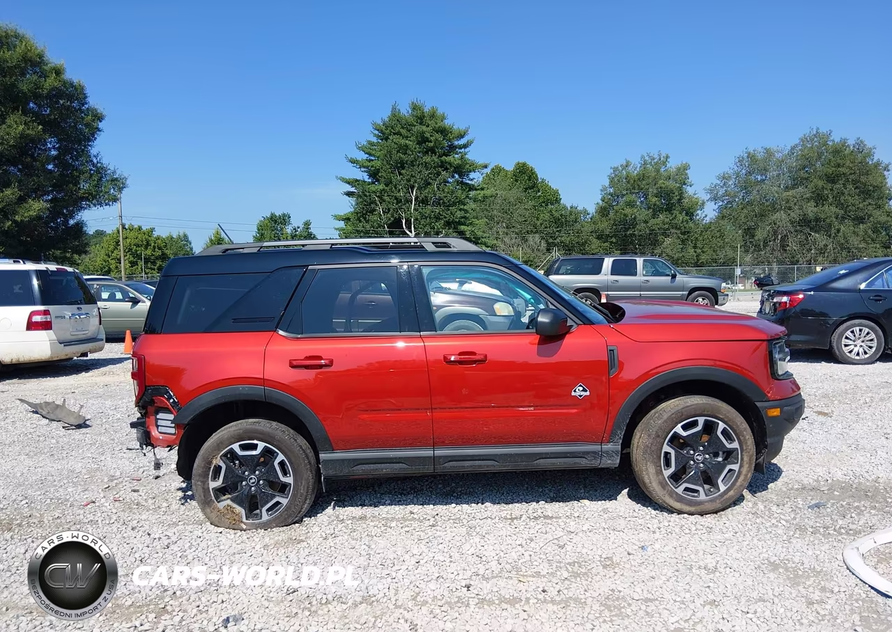 2024 Ford Bronco Sport Outer Banks VIN:3FMCR9C60RRF45647 - 12
