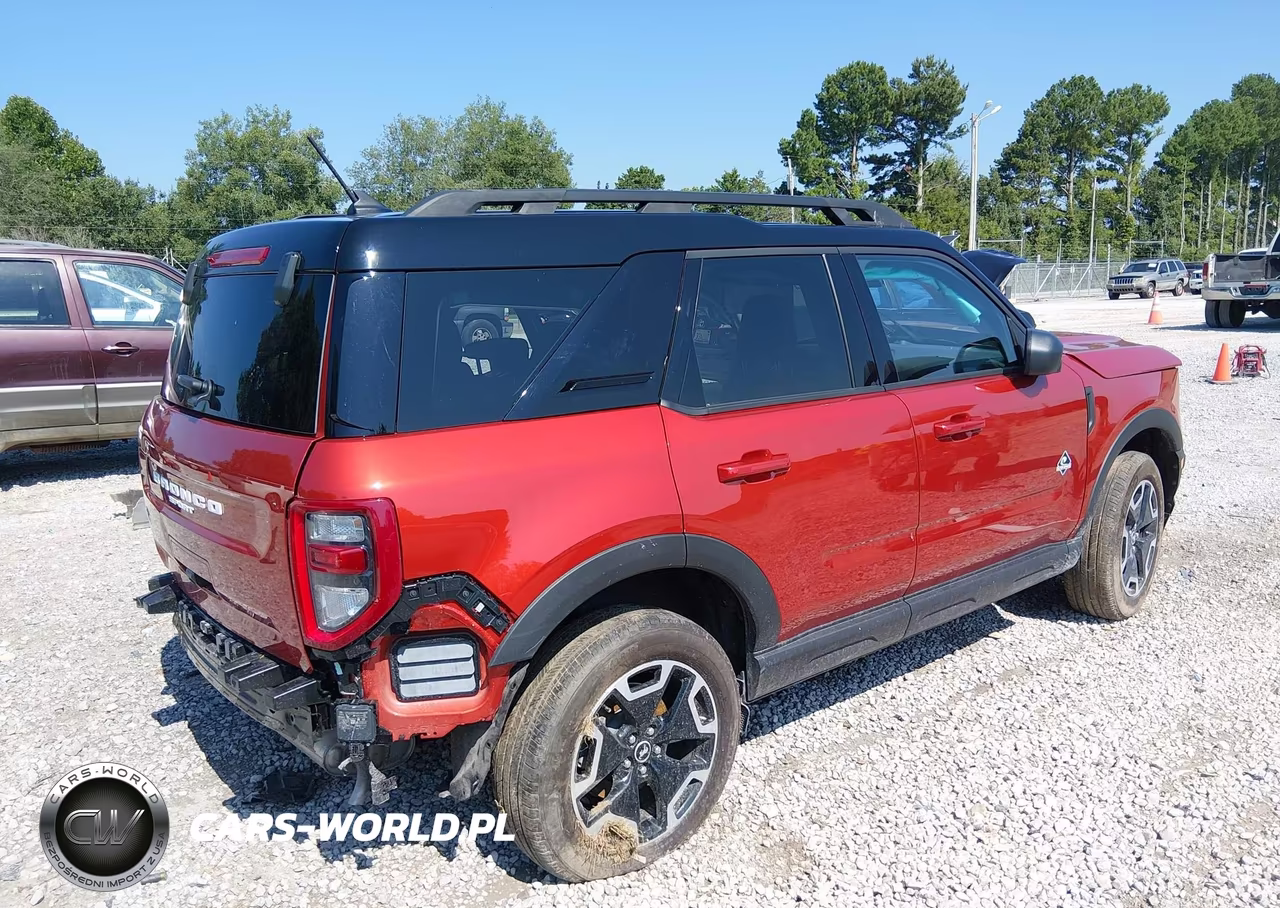 2024 Ford Bronco Sport Outer Banks VIN:3FMCR9C60RRF45647 - 4