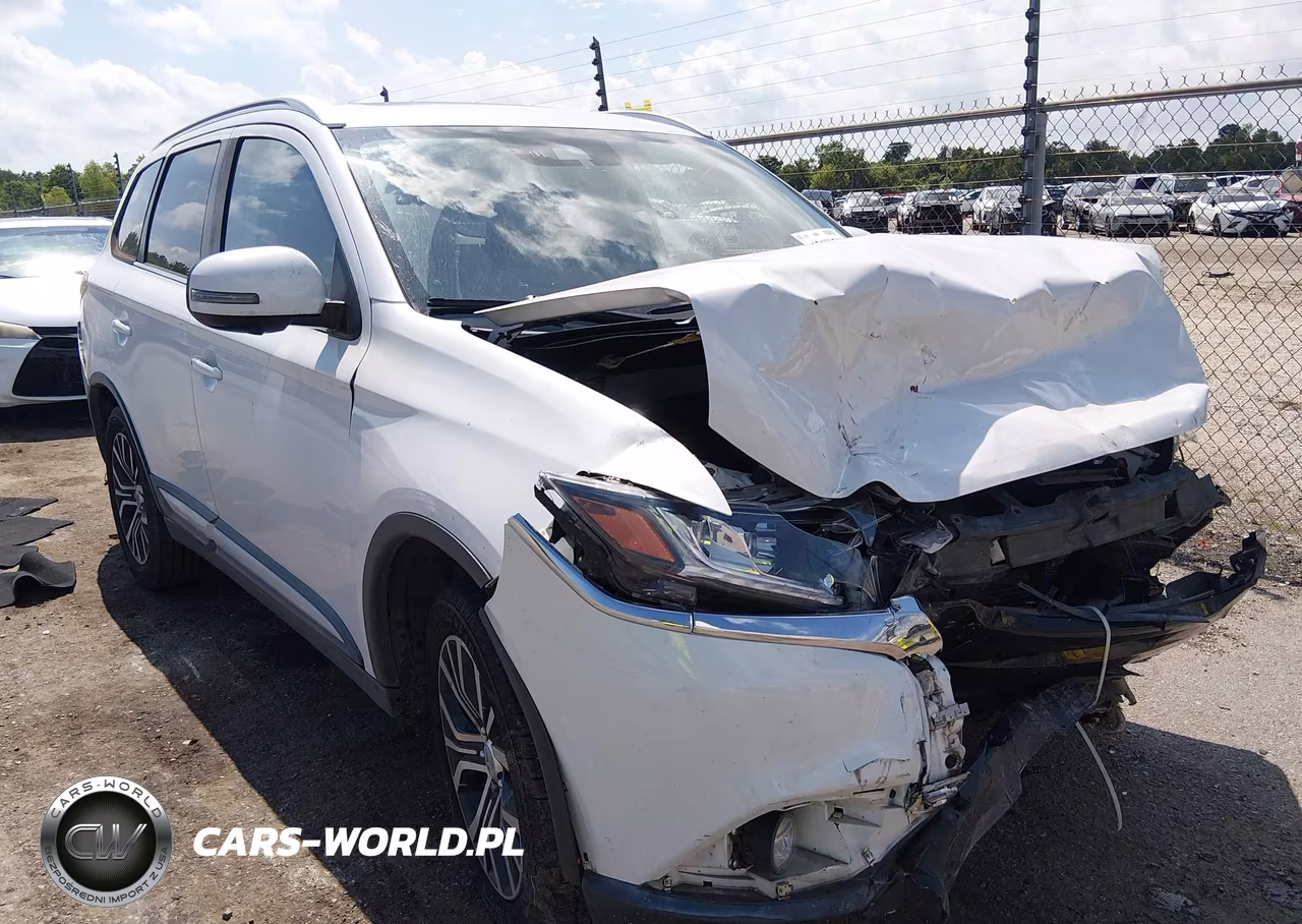 2018 Mitsubishi Outlander Sel – zdjęcie 1 z 17