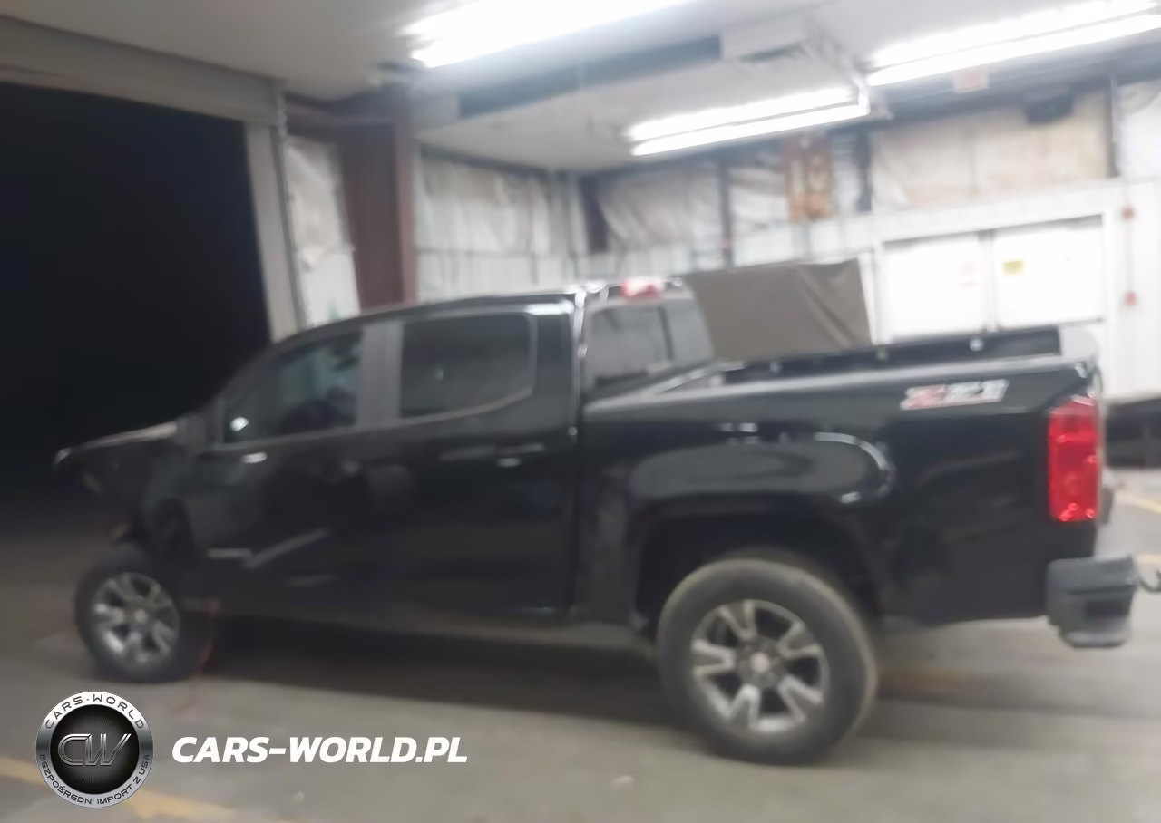 2018 Chevrolet Colorado Z71 VIN:1GCGSDEN6J1131420 - 15