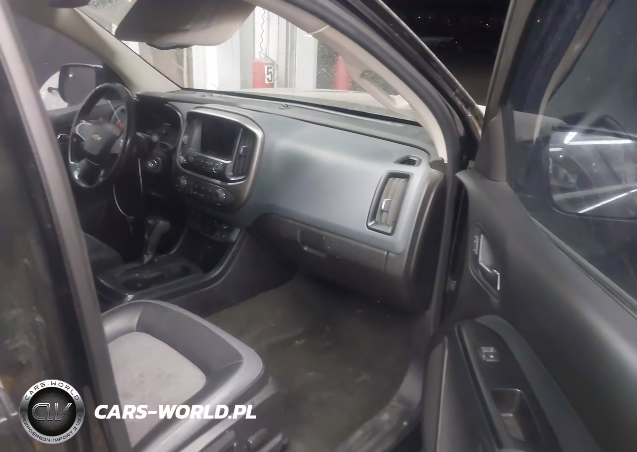 2018 Chevrolet Colorado Z71 VIN:1GCGSDEN6J1131420 - 5