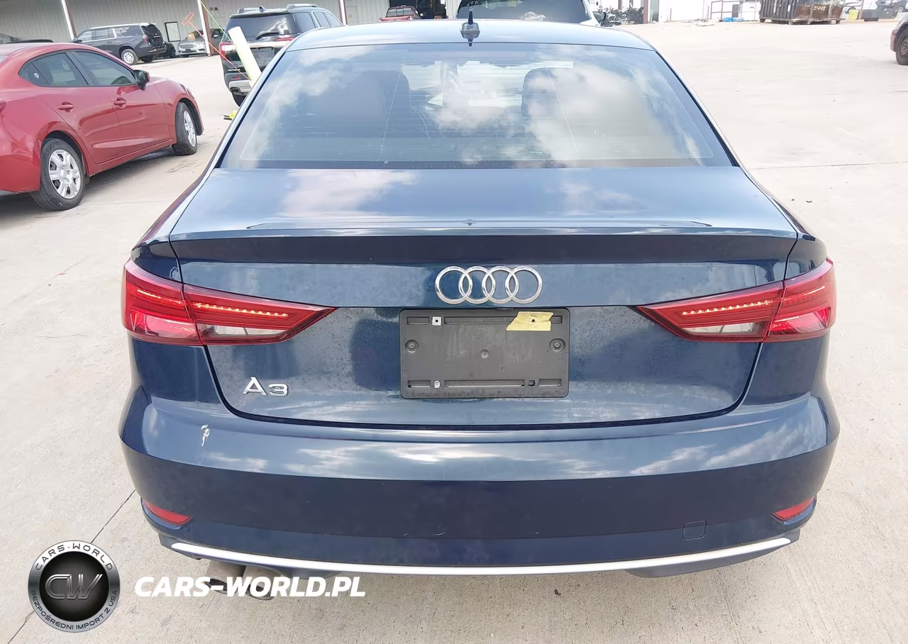 2018 Audi A3 VIN:WAUAUGFF4J1040250 - 16