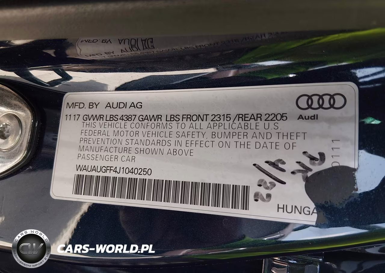 2018 Audi A3 VIN:WAUAUGFF4J1040250 - 9