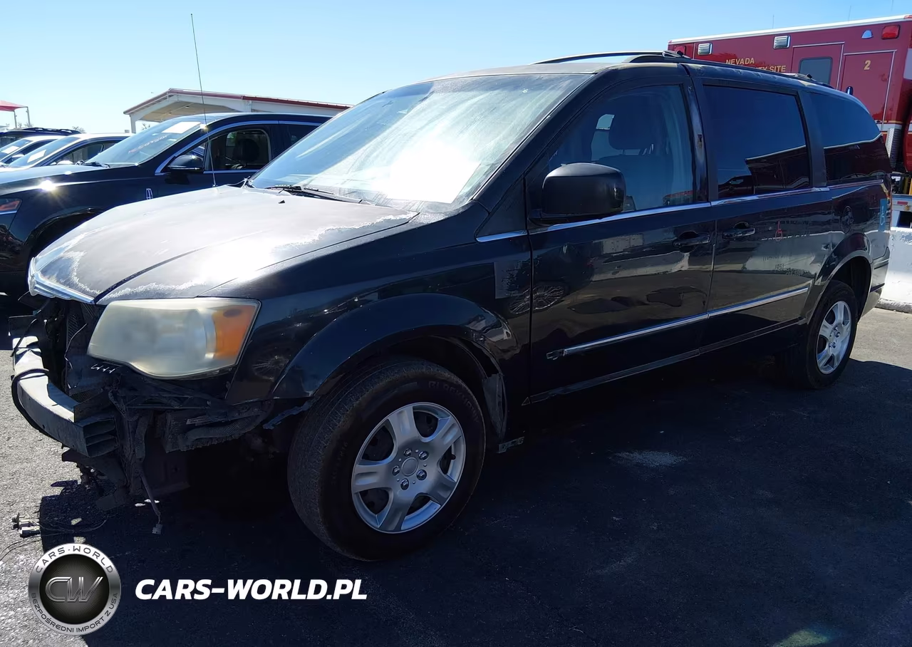 2010 Chrysler Town & Country Touring VIN:2A4RR5D19AR266986 - 2