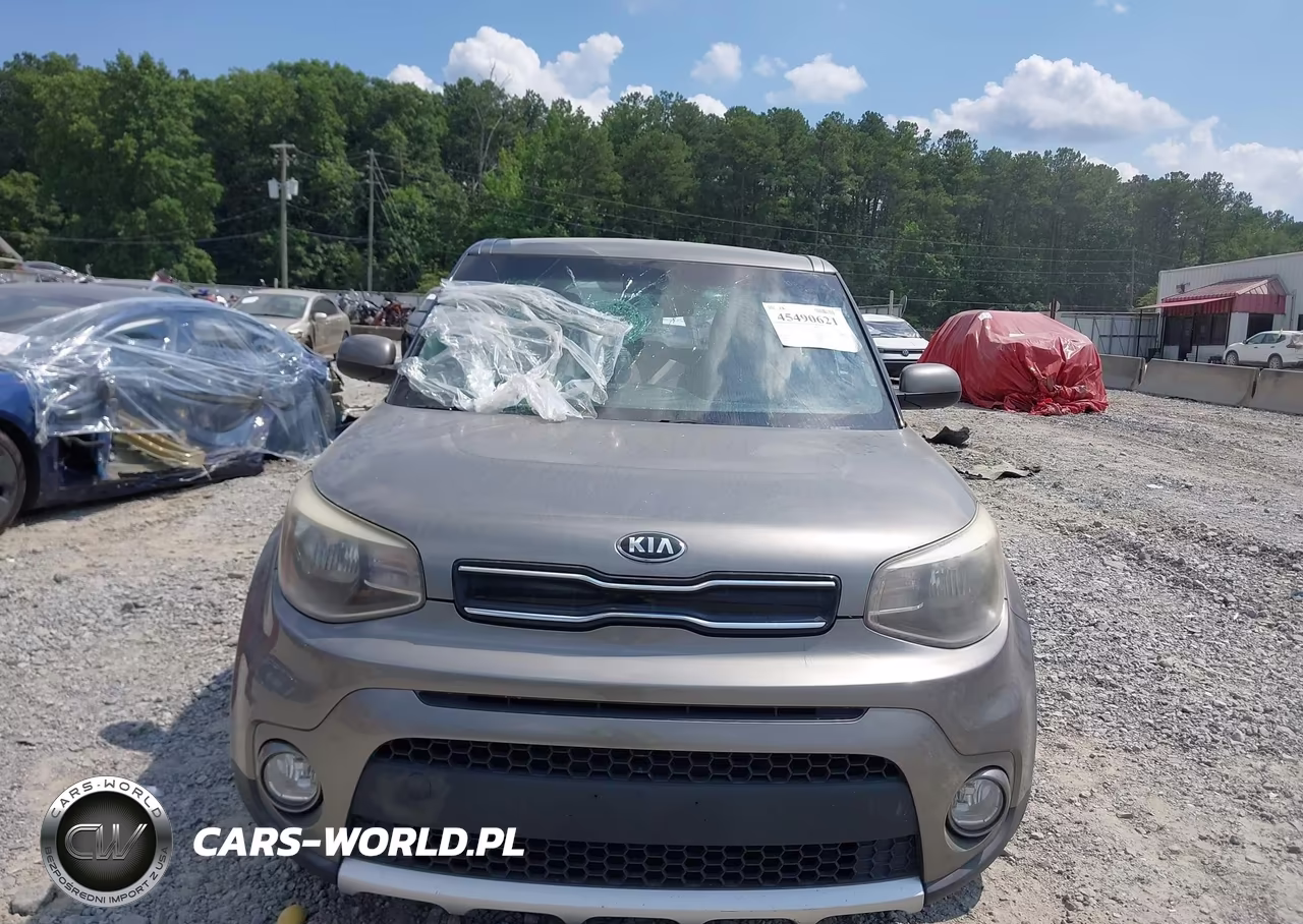 2018 Kia Soul + VIN:KNDJP3A58J7518877 - 11