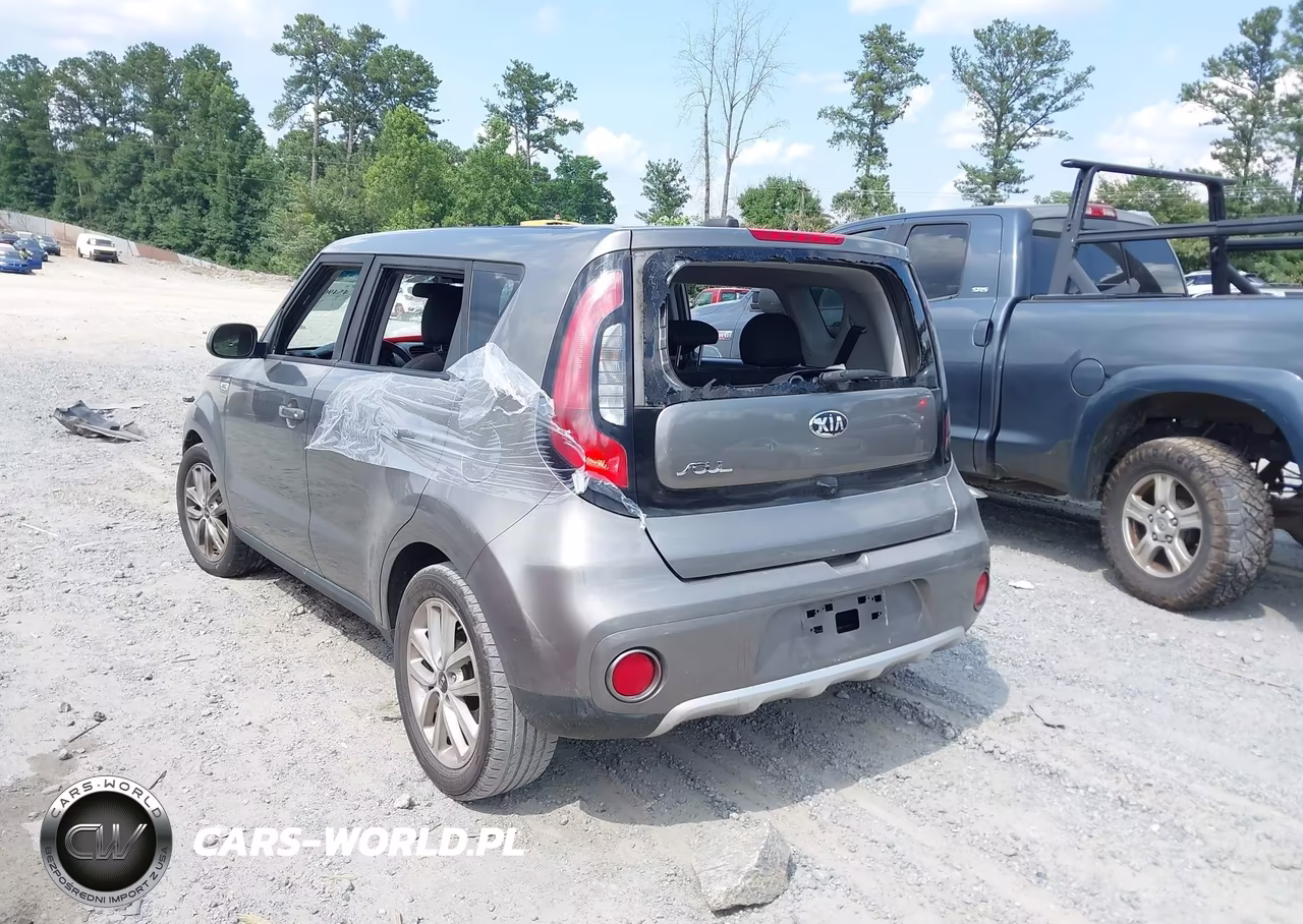 2018 Kia Soul + VIN:KNDJP3A58J7518877 - 3