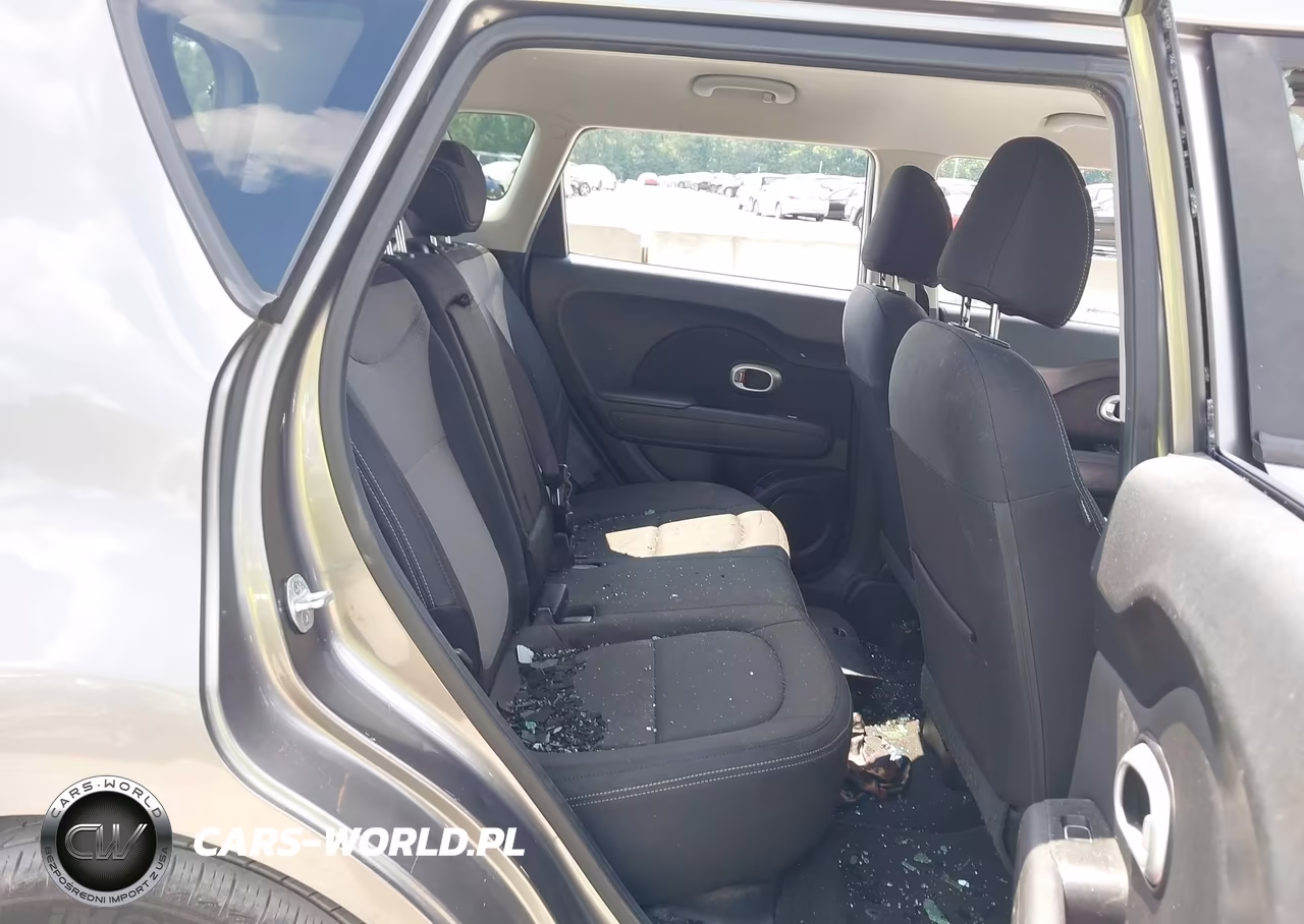 2018 Kia Soul + VIN:KNDJP3A58J7518877 - 8