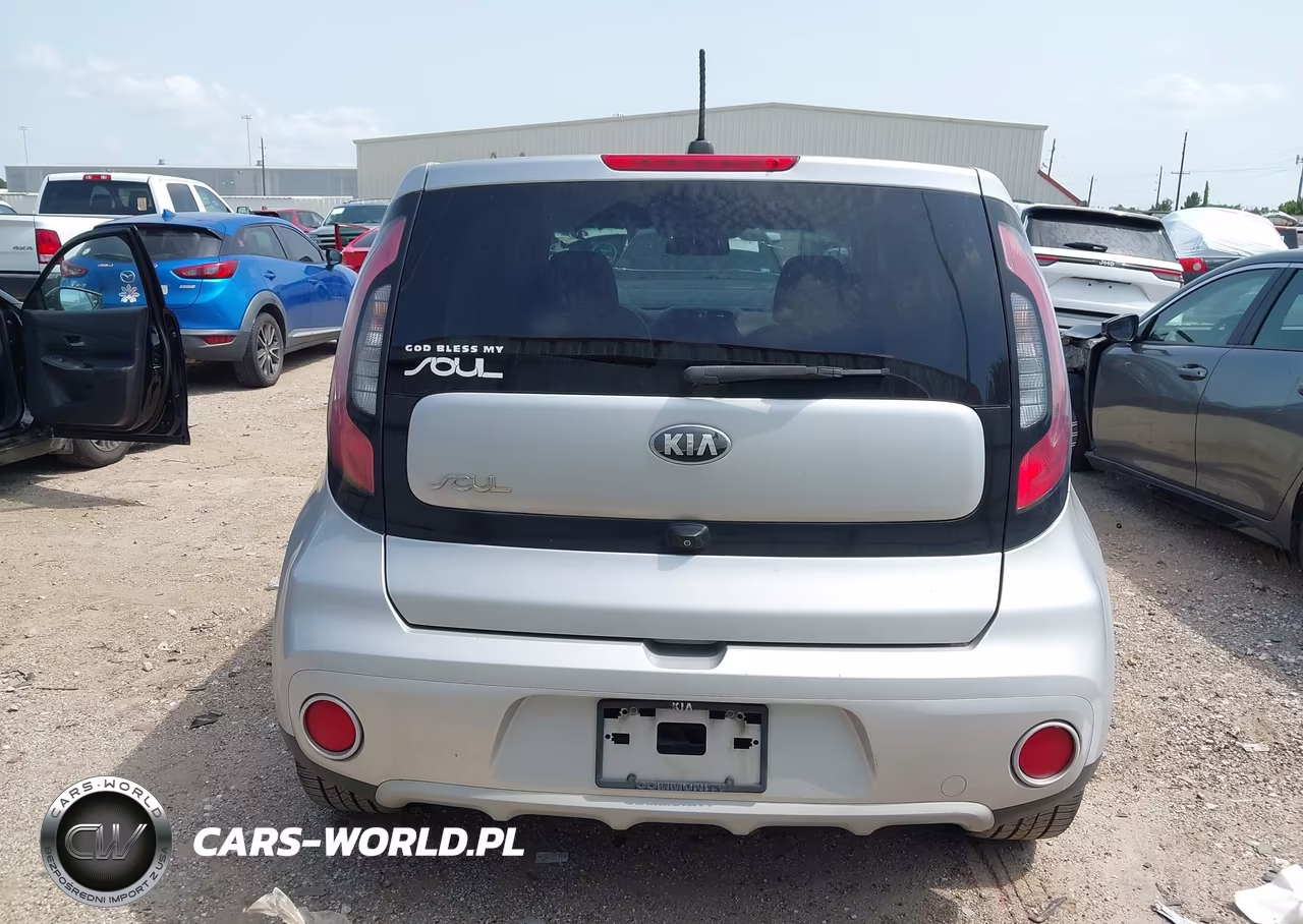 2019 Kia Soul + VIN:KNDJP3A57K7638378 - 16