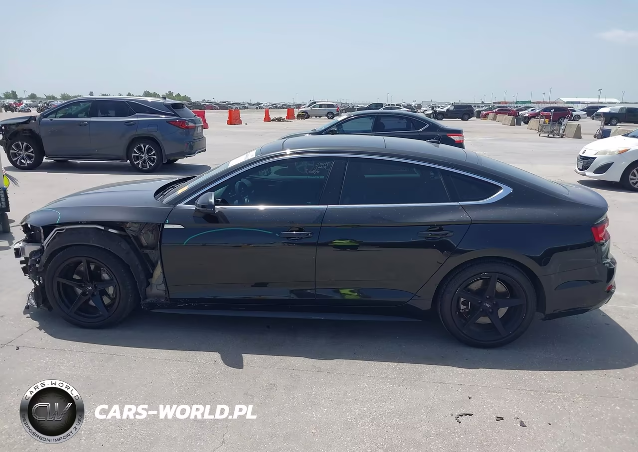 2018 Audi A5 2.0T Premium VIN:WAUENCF55JA084384 - 14