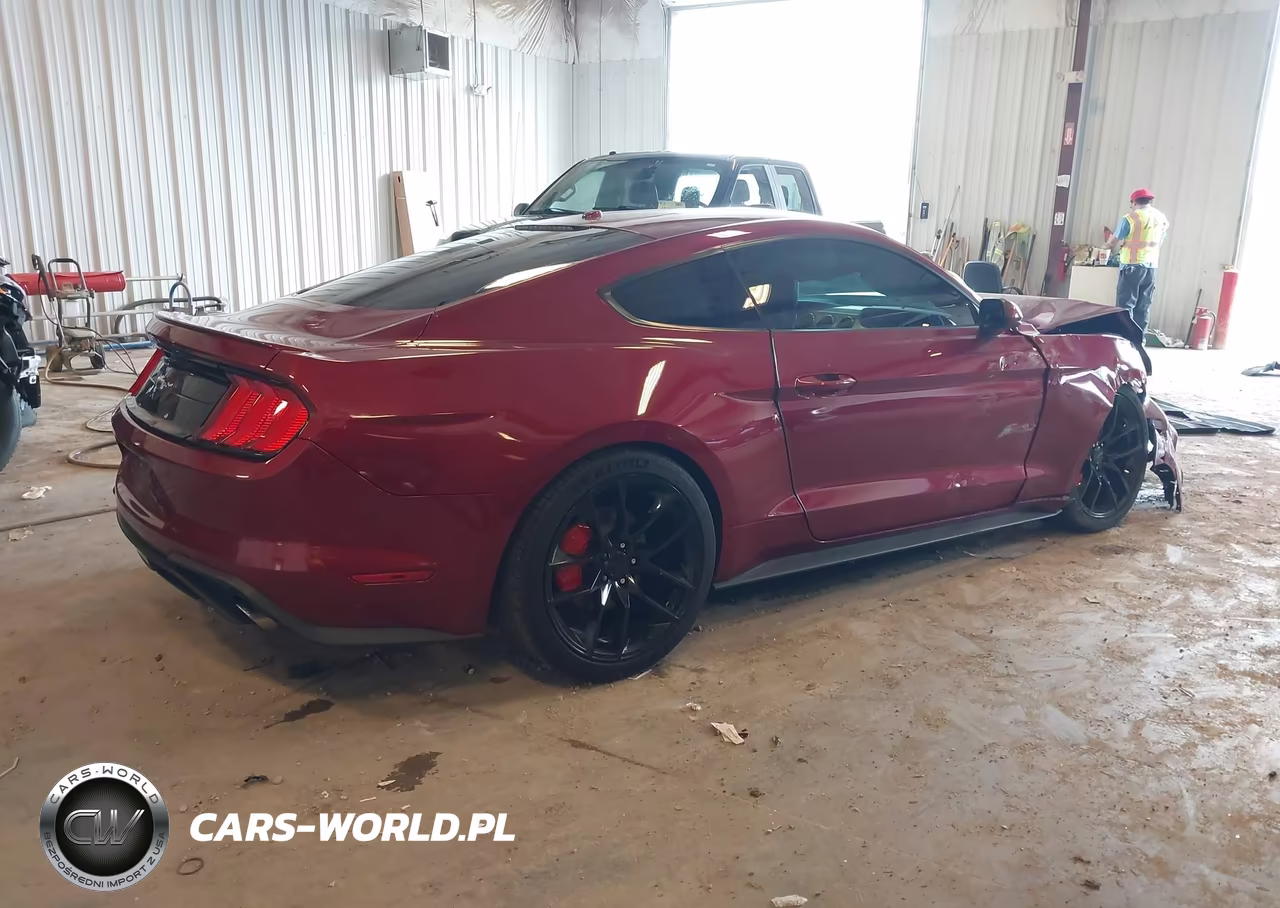 2018 Ford Mustang Ecoboost VIN:1FA6P8TH2J5180002 - 4
