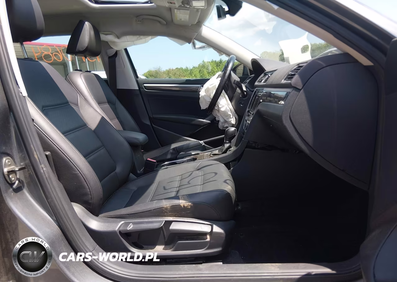 2017 Volkswagen Passat 1.8T Se VIN:1VWGT7A34HC021206 - 5