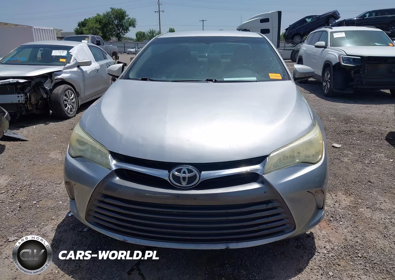 2015 Toyota Camry Le VIN:4T4BF1FK9FR516334 - 12