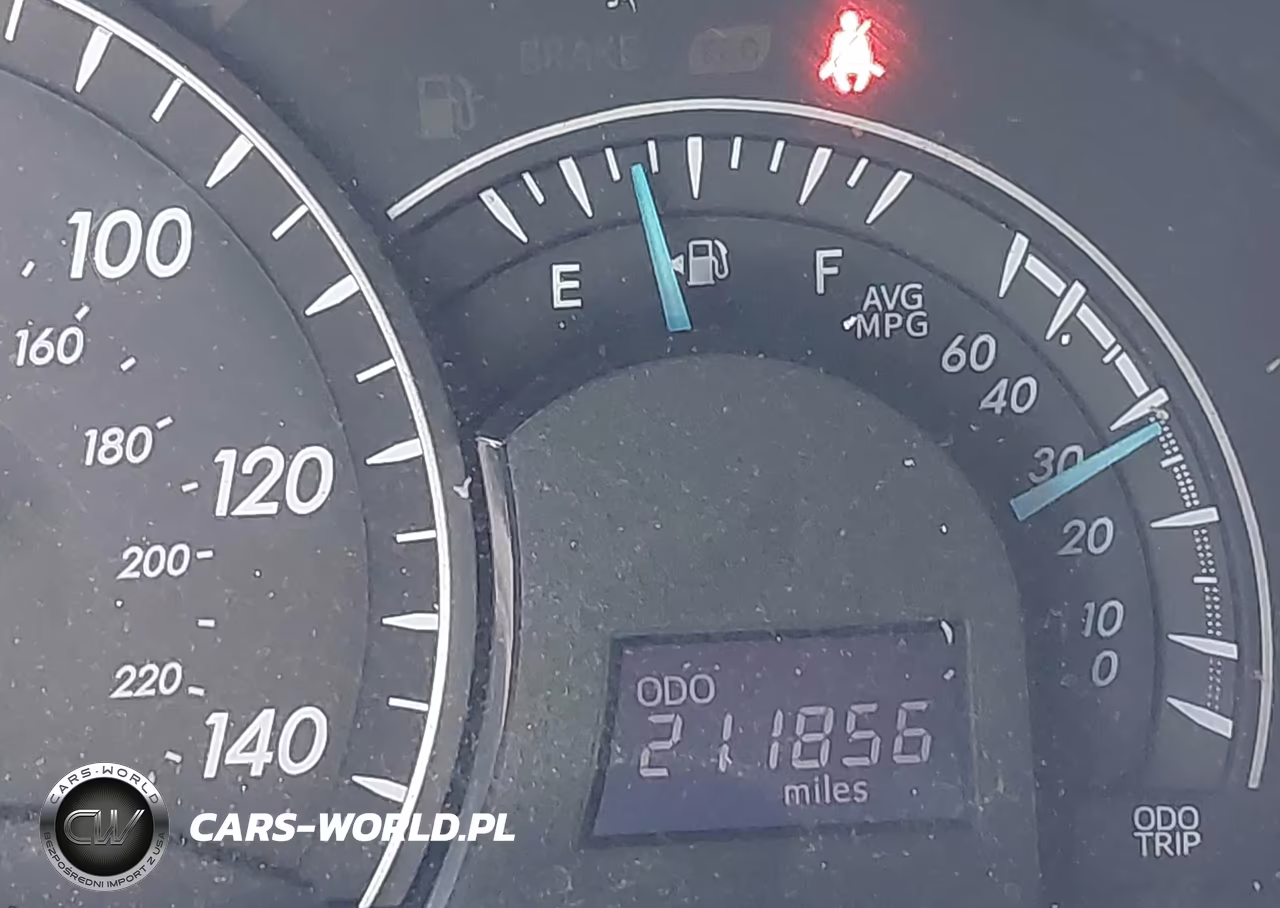 2015 Toyota Camry Le VIN:4T4BF1FK9FR516334 - 15