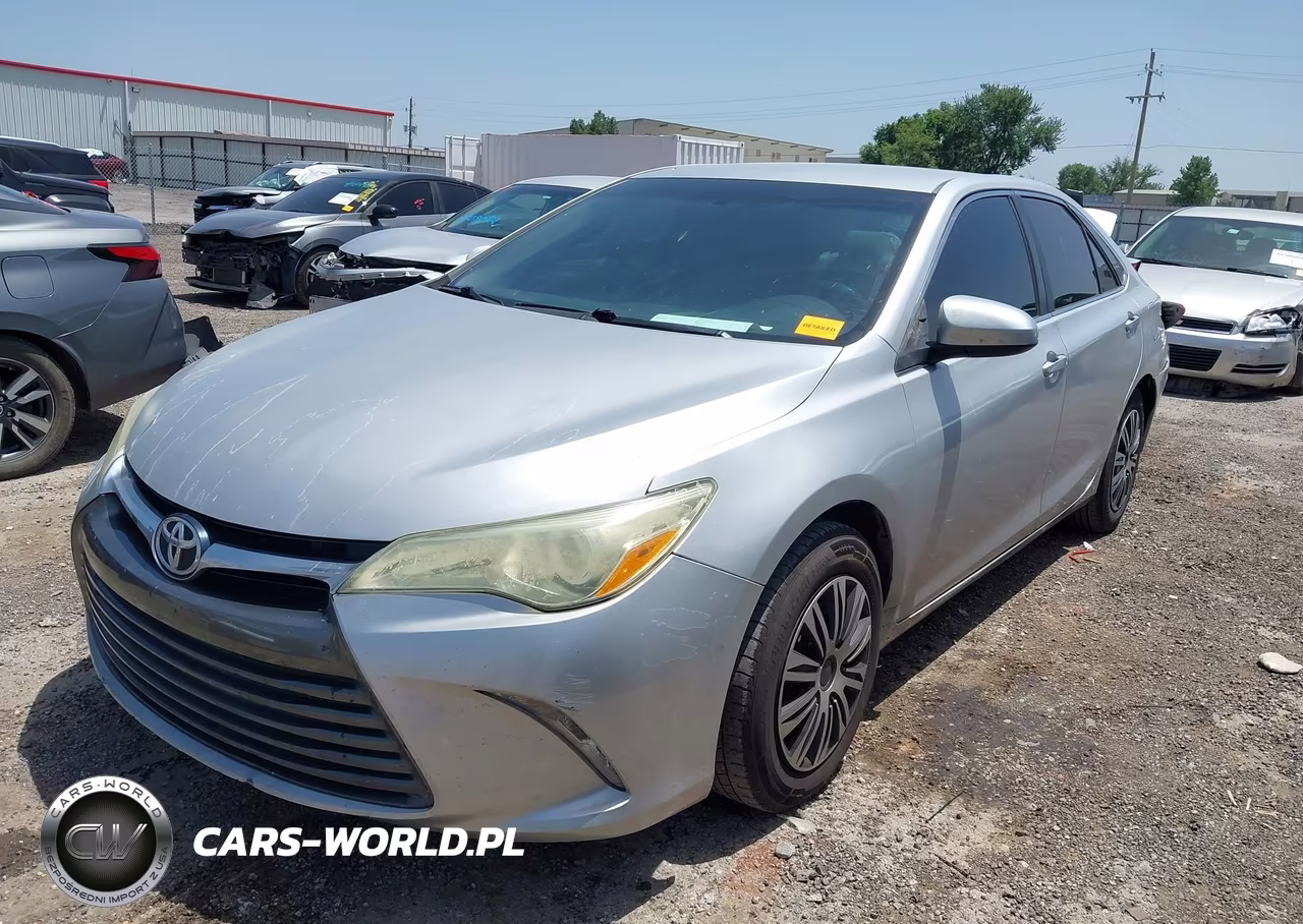 2015 Toyota Camry Le VIN:4T4BF1FK9FR516334 - 2