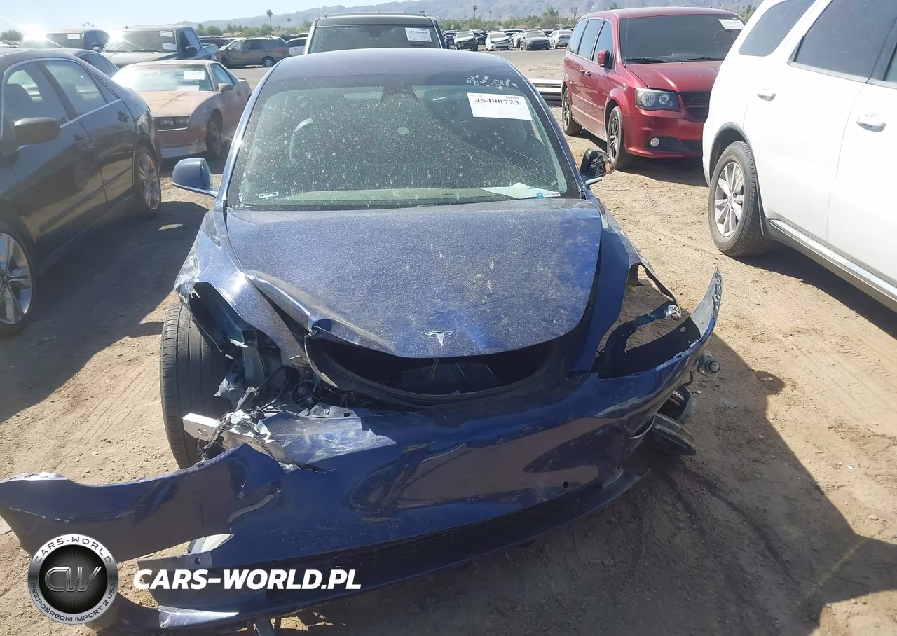 2018 Tesla Model 3 VIN:5YJ3E1EA4JF160620 - 12