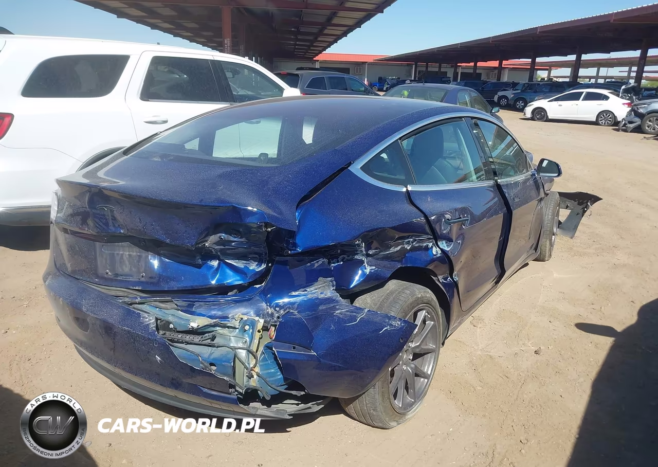 2018 Tesla Model 3 VIN:5YJ3E1EA4JF160620 - 4