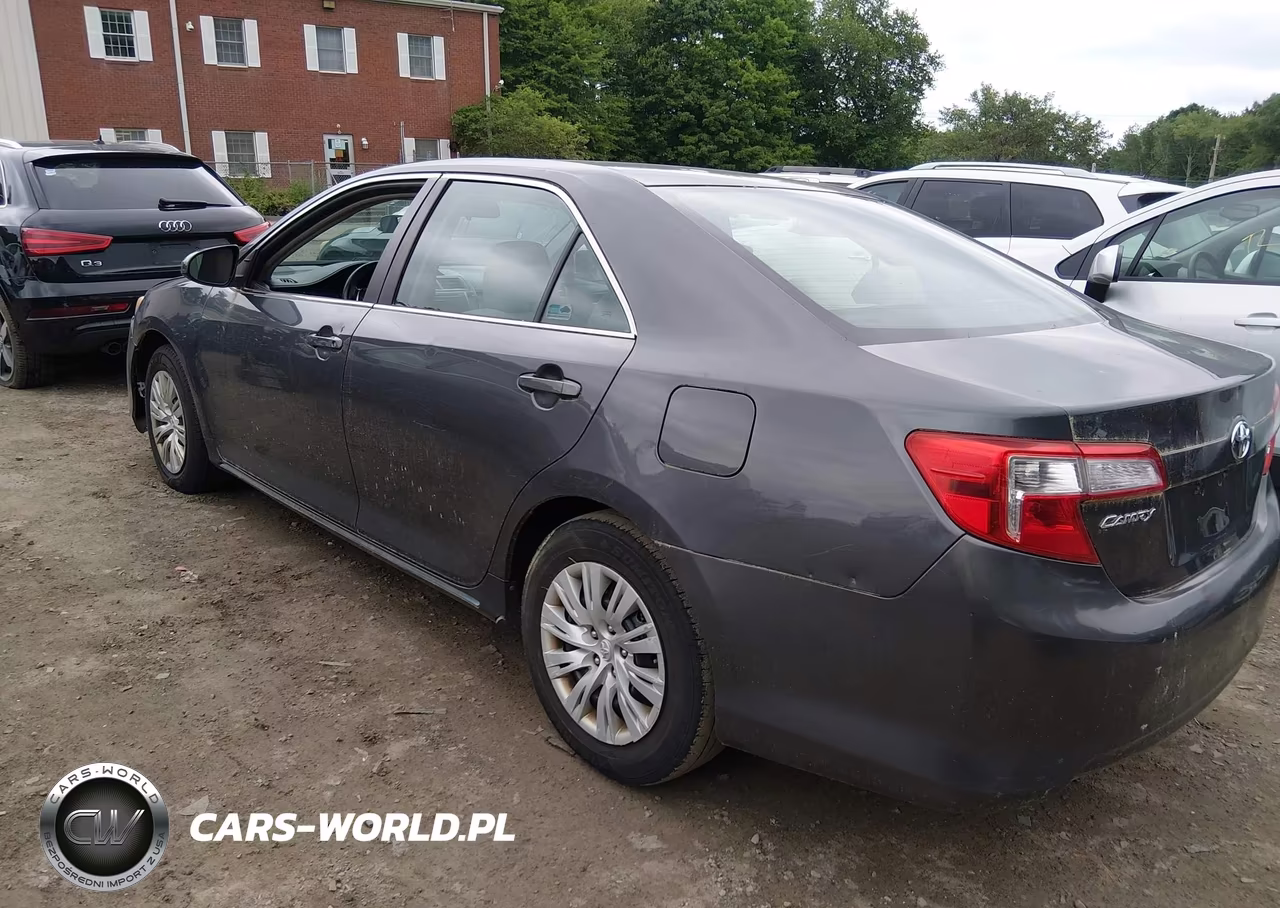 2012 Toyota Camry Le VIN:4T1BF1FK1CU027903 - 3