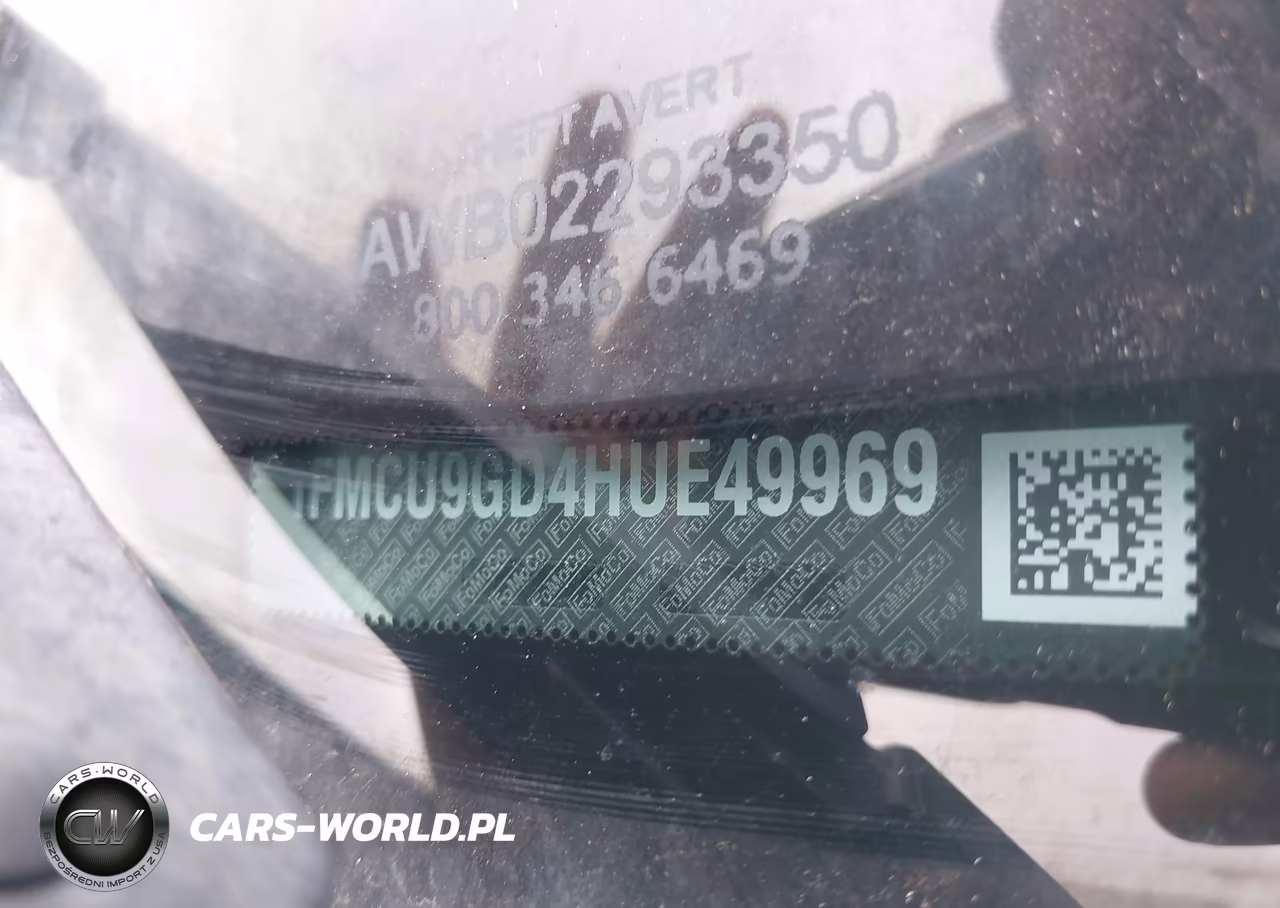 2017 Ford Escape Se VIN:1FMCU9GD4HUE49969 - 9