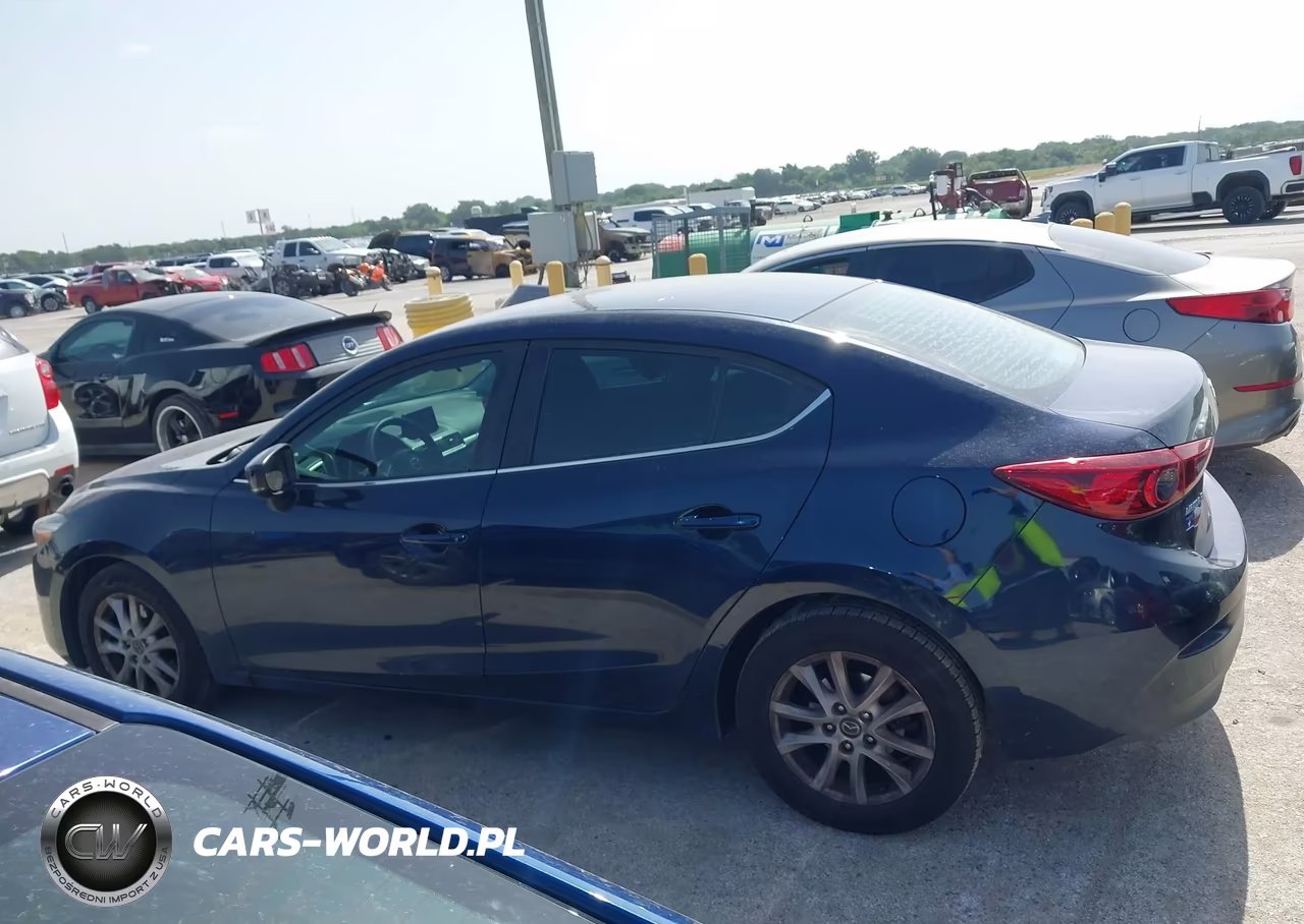 2017 Mazda Mazda3 Sport VIN:3MZBN1U72HM131024 - 14