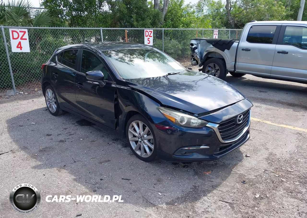 2017 Mazda Mazda3 Grand Touring – zdjęcie 1 z 16