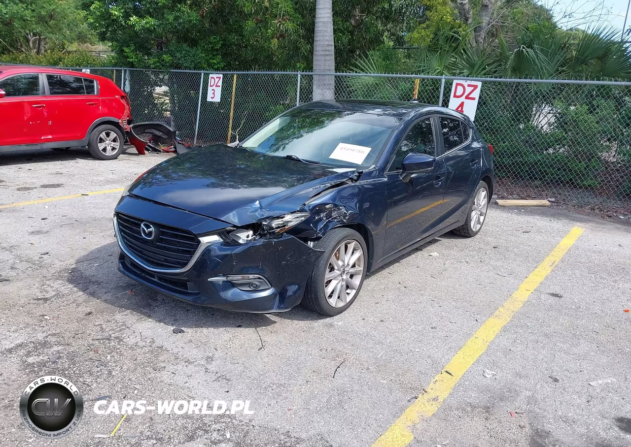 2017 Mazda Mazda3 Grand Touring VIN:3MZBN1M31HM133568 - 2
