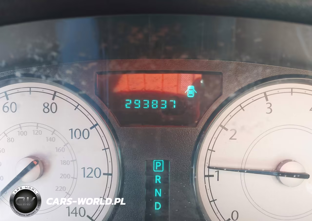 2007 Chrysler 300 Touring VIN:2C3KA53G97H835455 - 7
