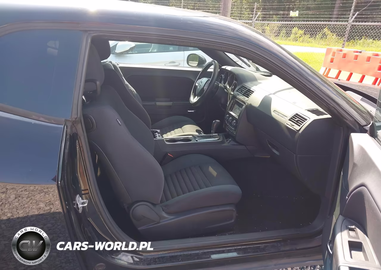 2012 Dodge Challenger Sxt VIN:2C3CDYAG5CH235655 - 5