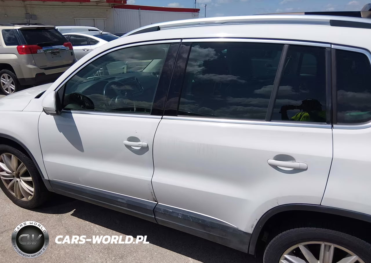 2015 Volkswagen Tiguan Se VIN:WVGAV7AX3FW505042 - 14