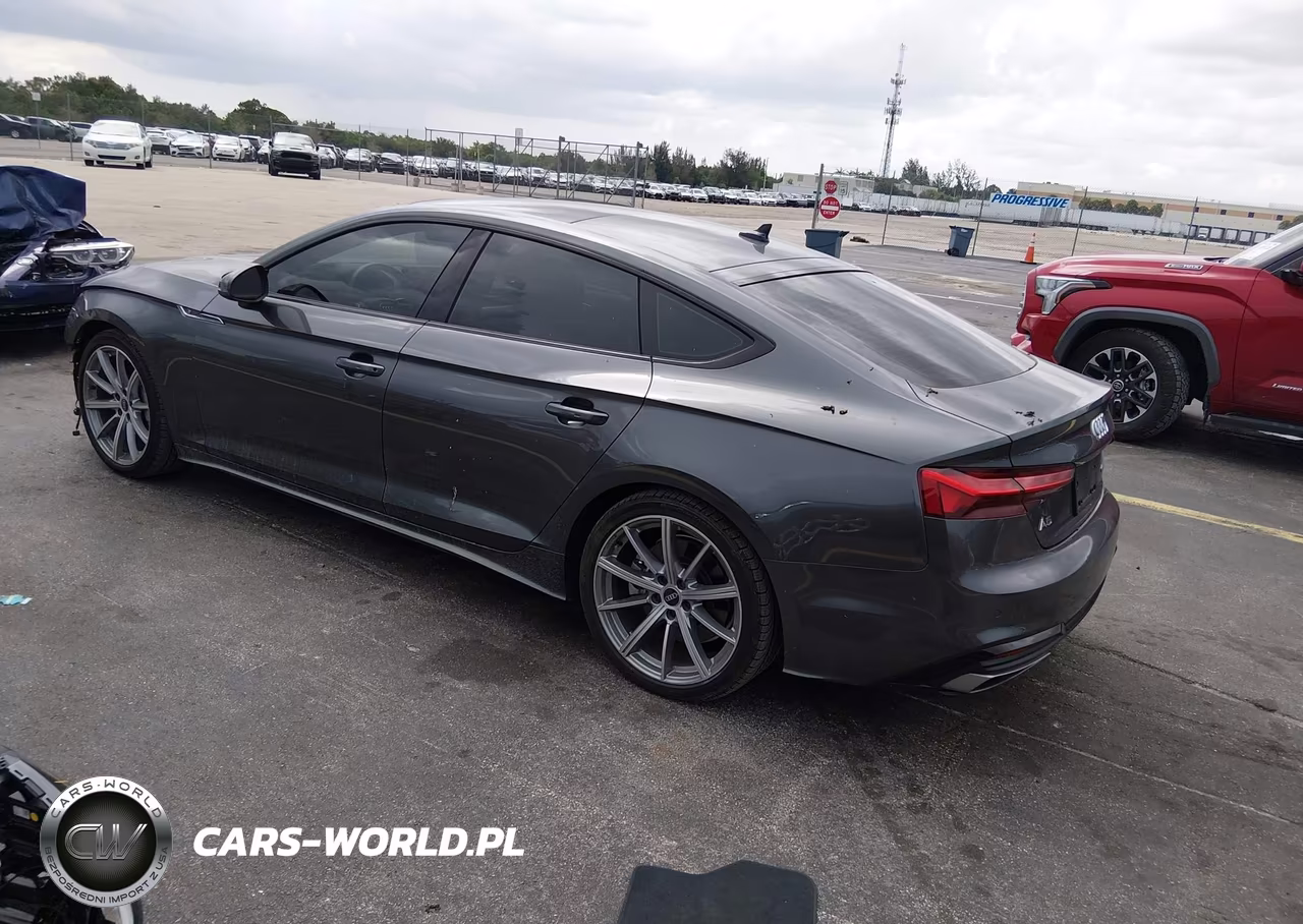 2025 Audi A5 Sportback Premium 45 Tfsi S Line Quattro S Tronic VIN:WAUDACF50SA019063 - 3