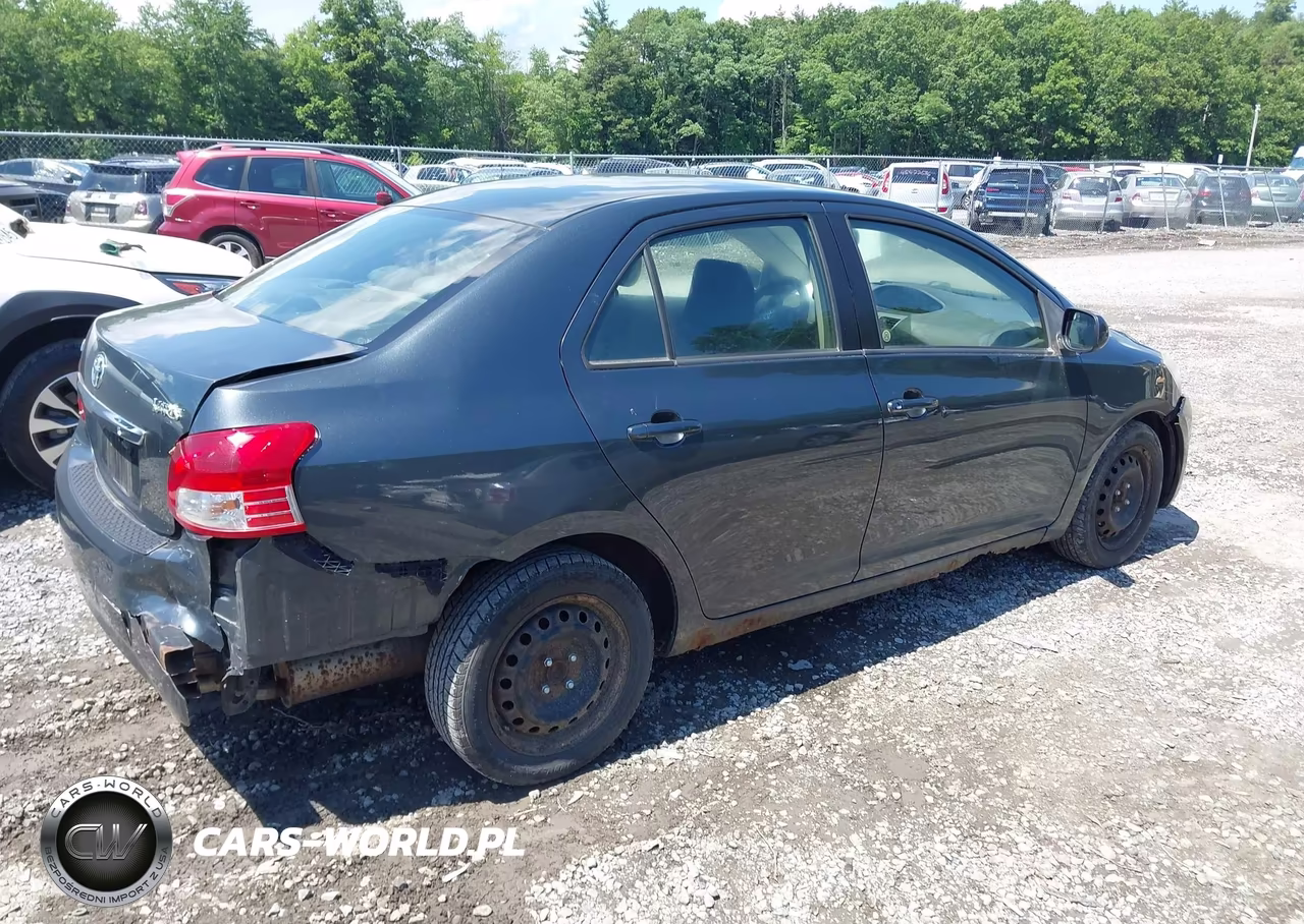 2010 Toyota Yaris VIN:JTDBT4K37A1359419 - 4