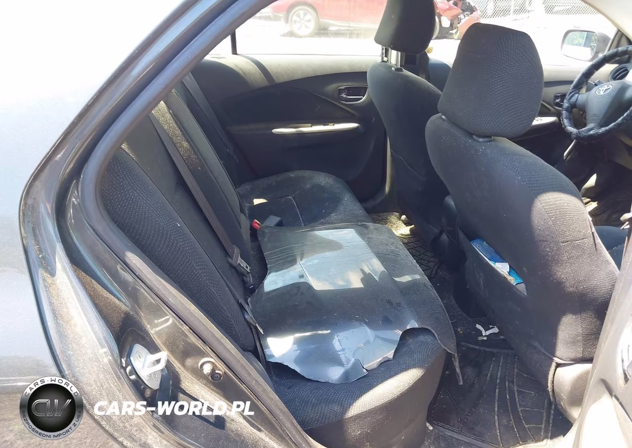 2010 Toyota Yaris VIN:JTDBT4K37A1359419 - 8