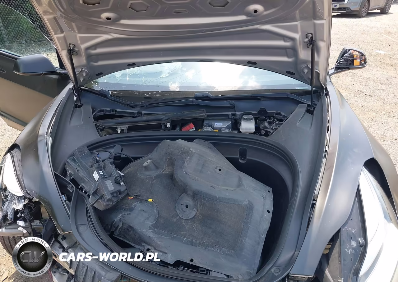 2018 Tesla Model 3 Long Range-Performance VIN:5YJ3E1EB5JF065041 - 10