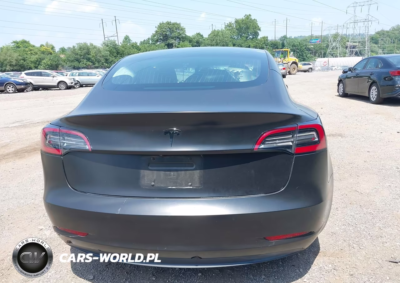 2018 Tesla Model 3 Long Range-Performance VIN:5YJ3E1EB5JF065041 - 17