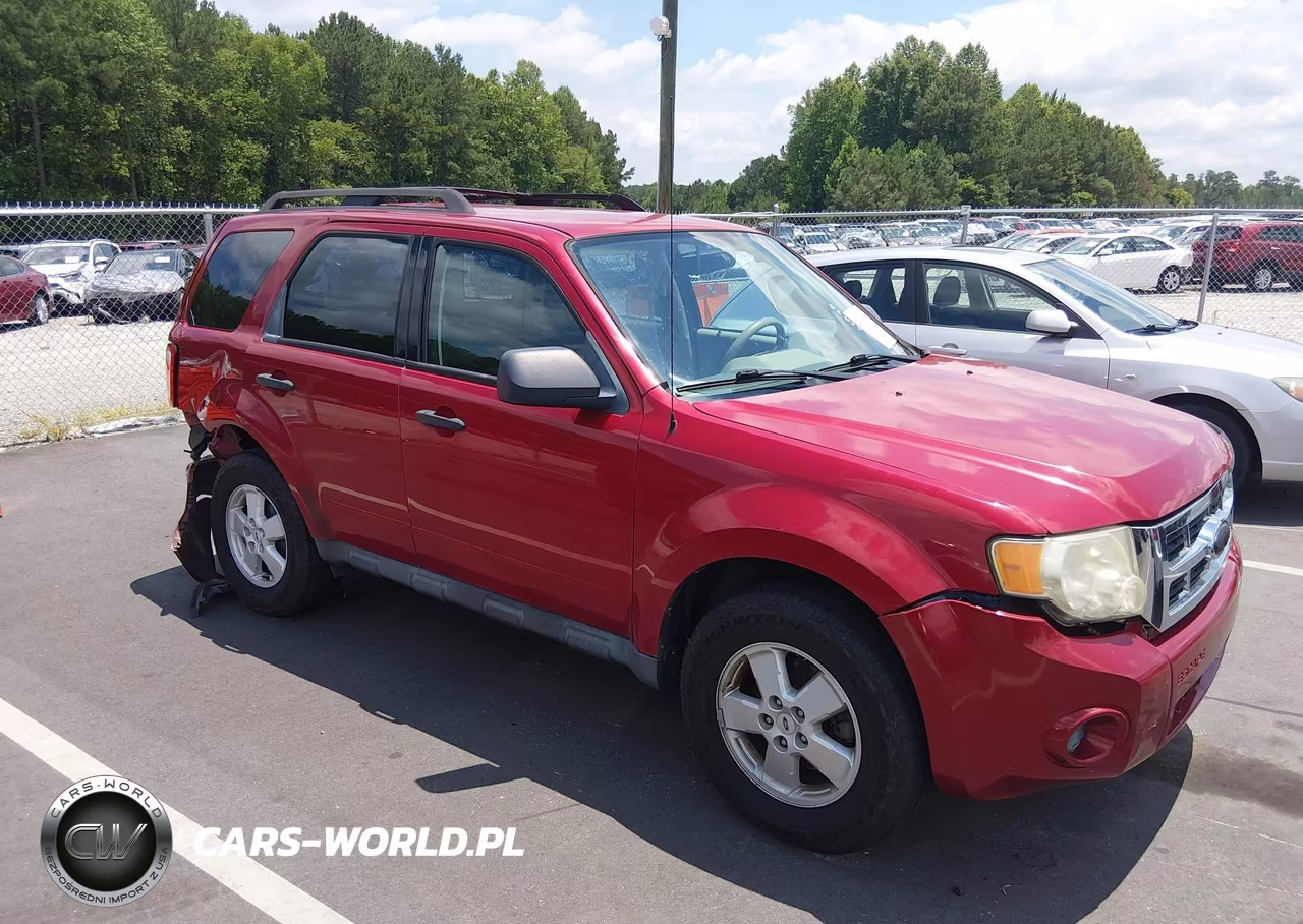 2010 Ford Escape Xls – zdjęcie 1 z 17