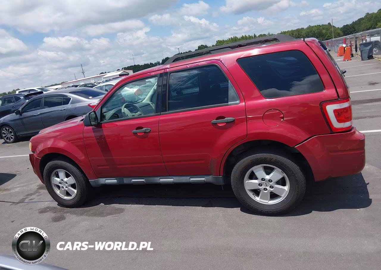 2010 Ford Escape Xls VIN:1FMCU0C78AKC64160 - 15