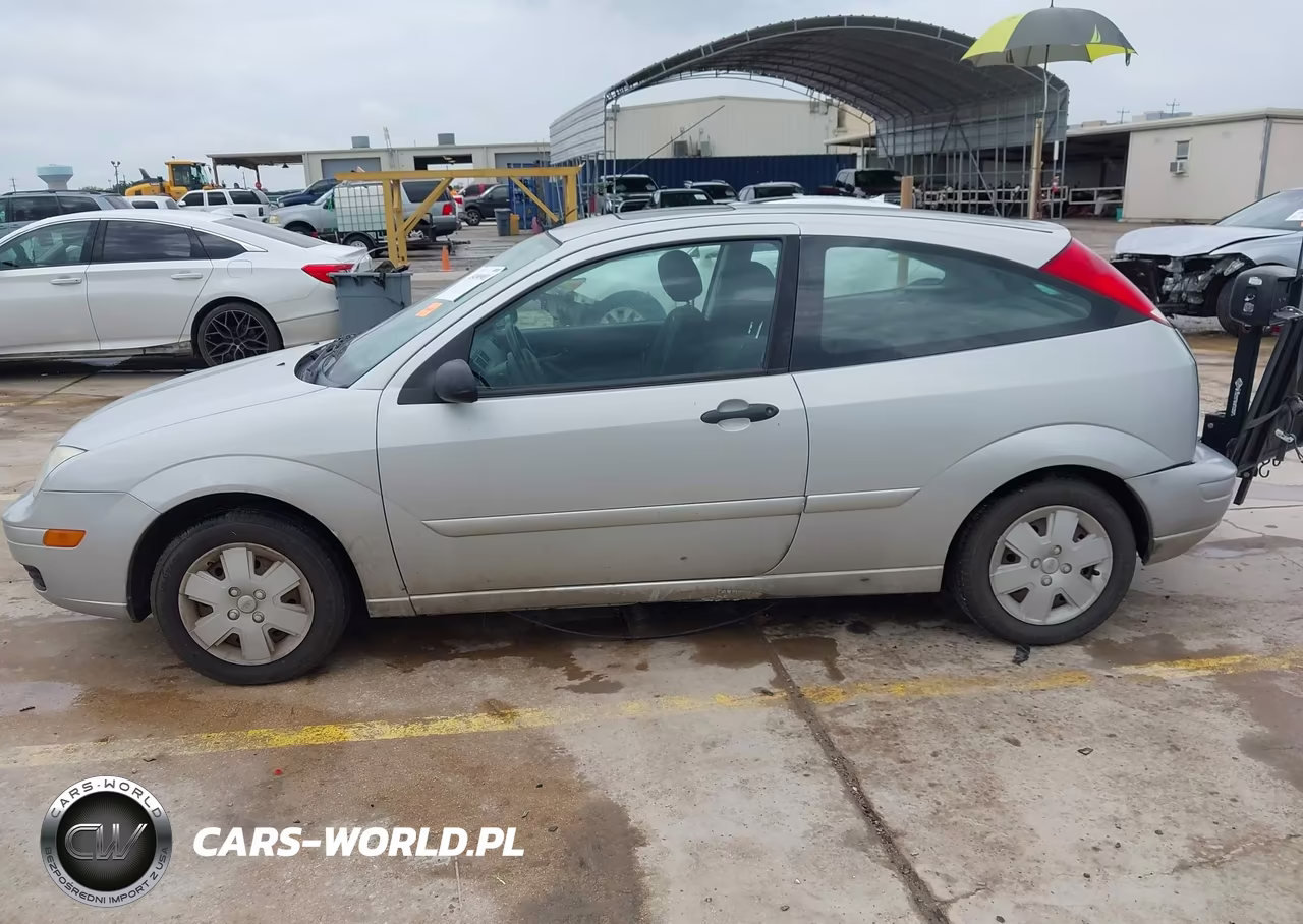 2006 Ford Focus Zx3 VIN:1FAHP31N56W257466 - 14